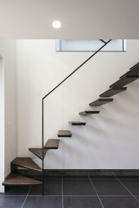 注文住宅をお考えの方へ 階段に関する様々なことを解説します ホープスコラム 東京の狭小住宅ならホープス