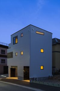 東京,ガレージハウス,狭小住宅,三階建て,注文住宅,SE構法